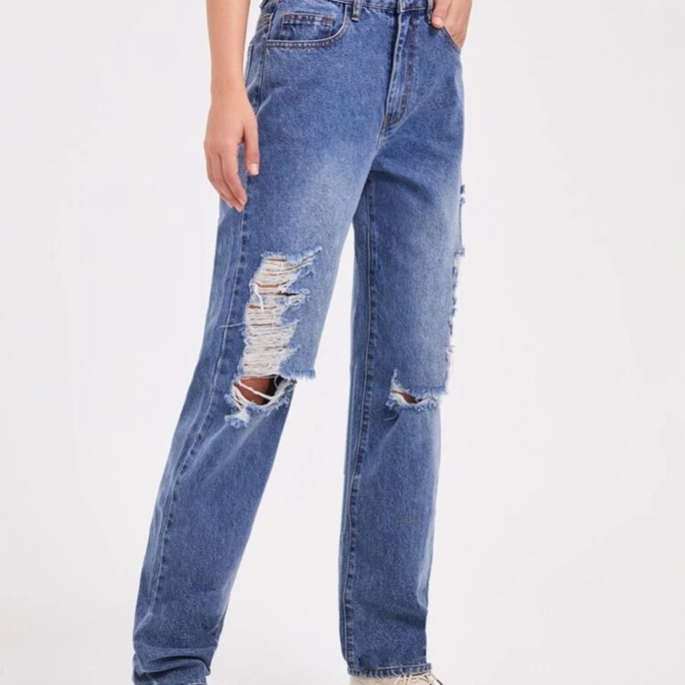 NEW Straight leg style jeans